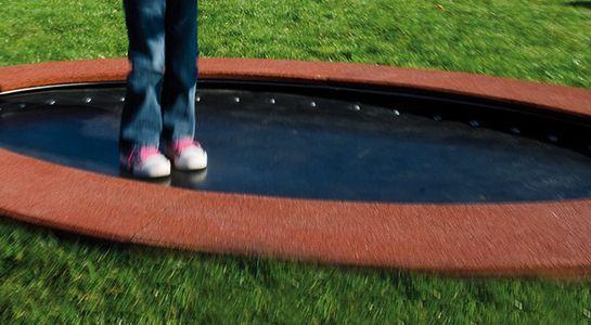 Le Trampoline ovale