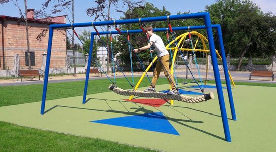 La Chenille Mini, 4 places