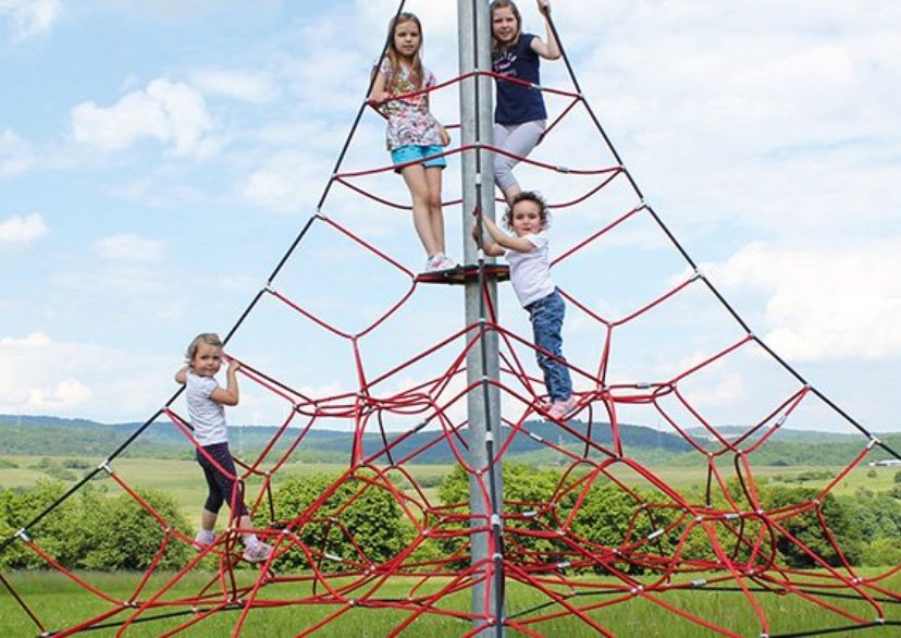 Pyramide, SPIDER 4, araignée, jeu, cordage