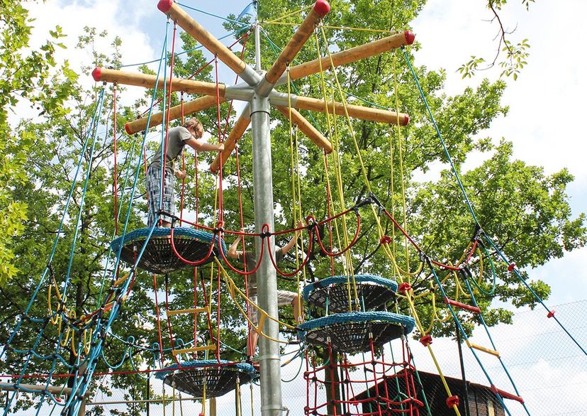 L’Arbre aux Nids Perchés