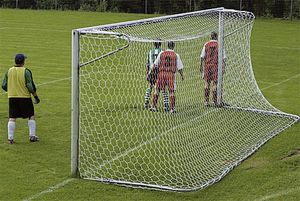 But de football avec un filet