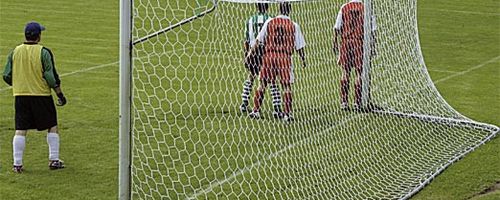 But de football avec un filet