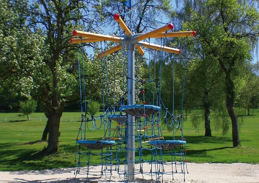 L’Arbre aux Nids Perchés Midi