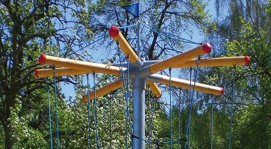 L’Arbre aux Nids Perchés Midi